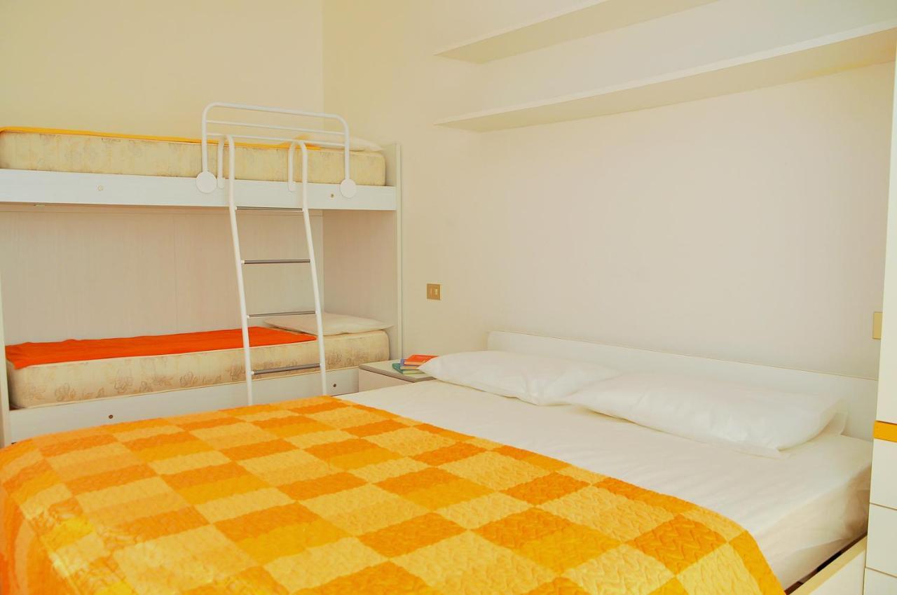 Residence Itaca Bibione Kültér fotó